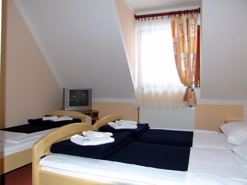 יהורינה Hotel Dva Javora חדר תמונה
